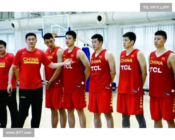中国男篮红队和蓝队合并 中国男篮红队和蓝队合并
